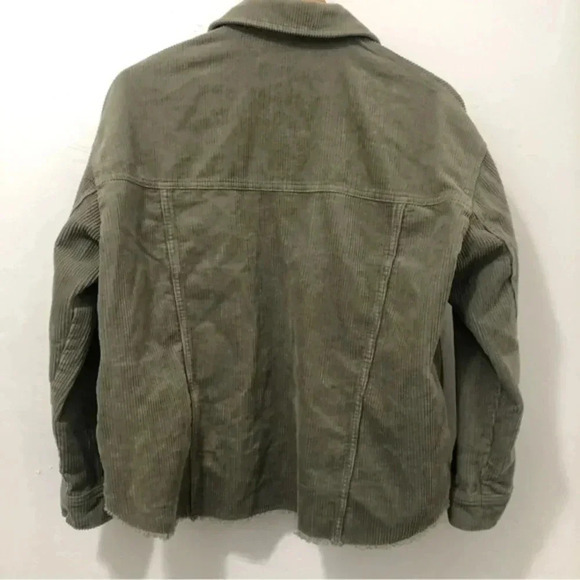 Zara Shacket Corduroy Olive Green Collared Oversized Button Up Raw Hem Size Smal - Picture 7 of 10